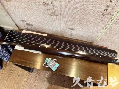 河南省●久音古琴  ●今日推荐  [高级演奏仲尼式]